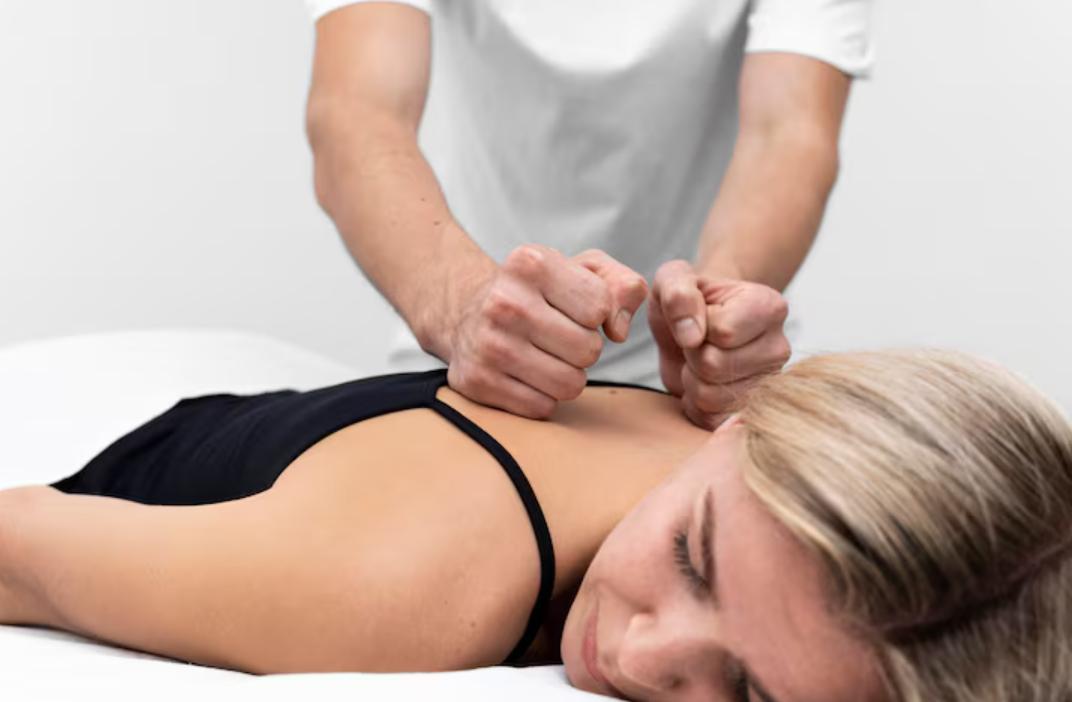 Massage cardiaque : seul ou à deux, comment s’organiser ?