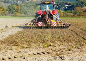 Après extraction : remise en état agricole des terres cultivables