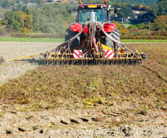Après extraction : remise en état agricole des terres cultivables