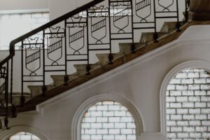 Escalier : Fixer une contremarche qui bouge