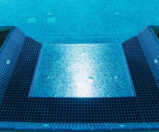 Liner armé : Remplacer une bride de pièce fissurée