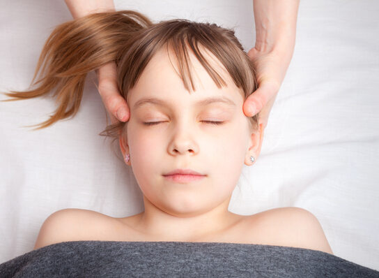 La technique de relaxation japonaise pour un visage visiblement plus jeune