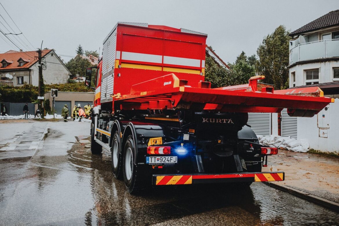 Remorquage de poids lourds : la gestion logistique des camions en panne