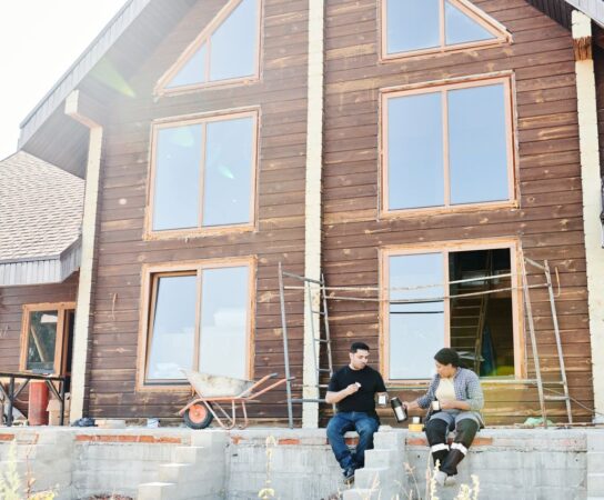 Pourquoi planifier sa rénovation extérieure valorise votre patrimoine?