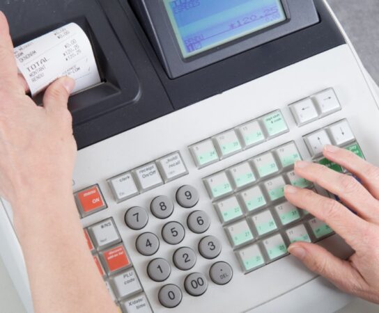 Solution de caisse enregistreuse : pourquoi elle aide à gérer les remises automatiques ?